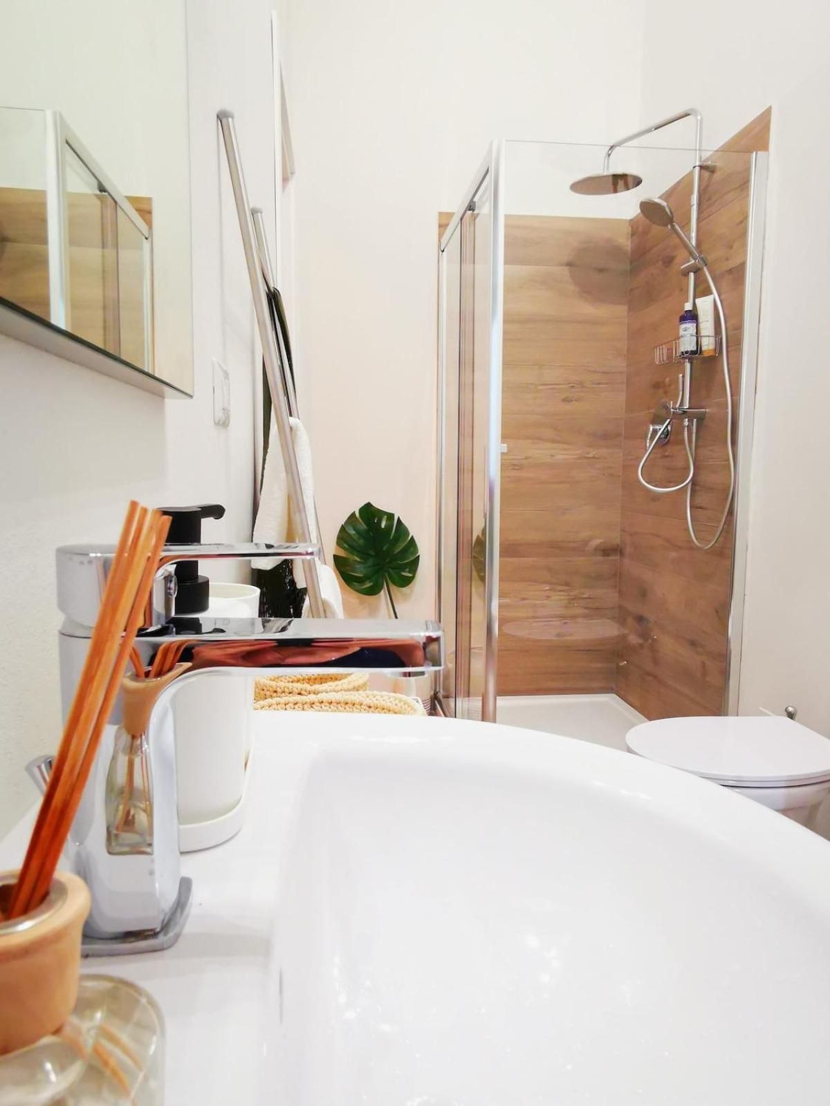 Cozy 50 Meters From The Metro Milano
