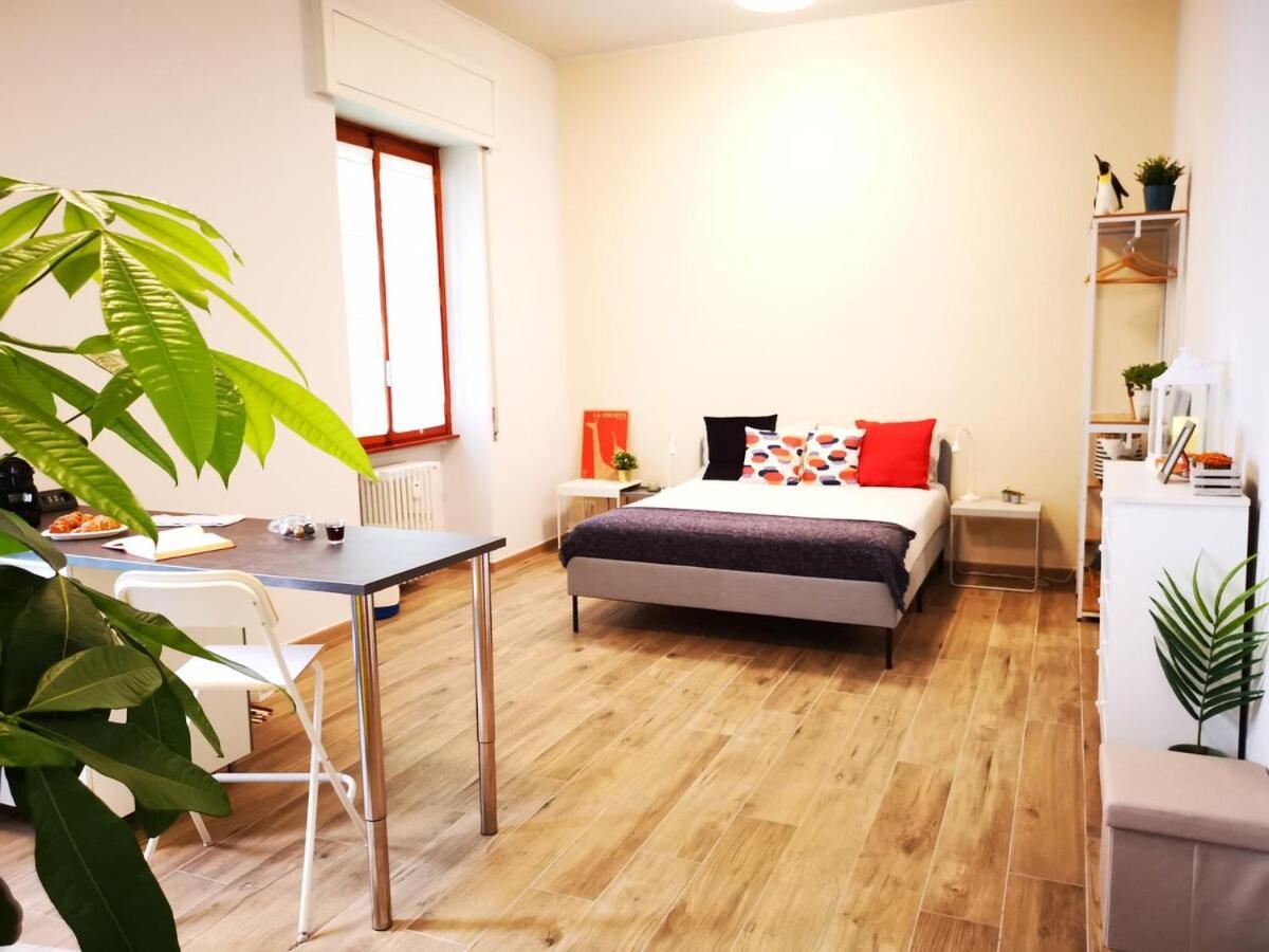 Appartamento Cozy 50 Meters From The Metro *